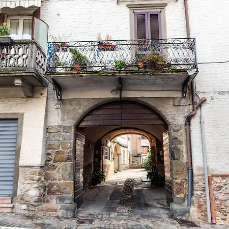 Apartment L' Antica Piazzetta In Franciacorta